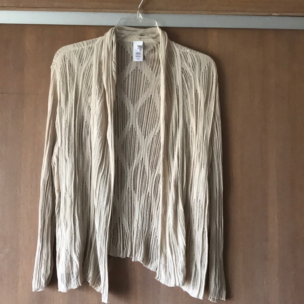 Very light cardigan